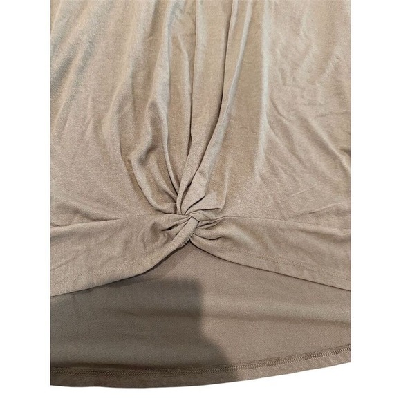 Zenana Women's Mocha Knot Front Short Sleeve Top Size L Casual - Picture 3 of 6